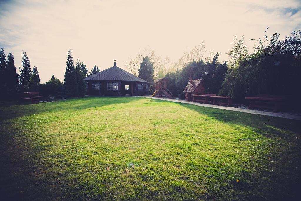 Hotel Kruk Smardzewice Exterior foto